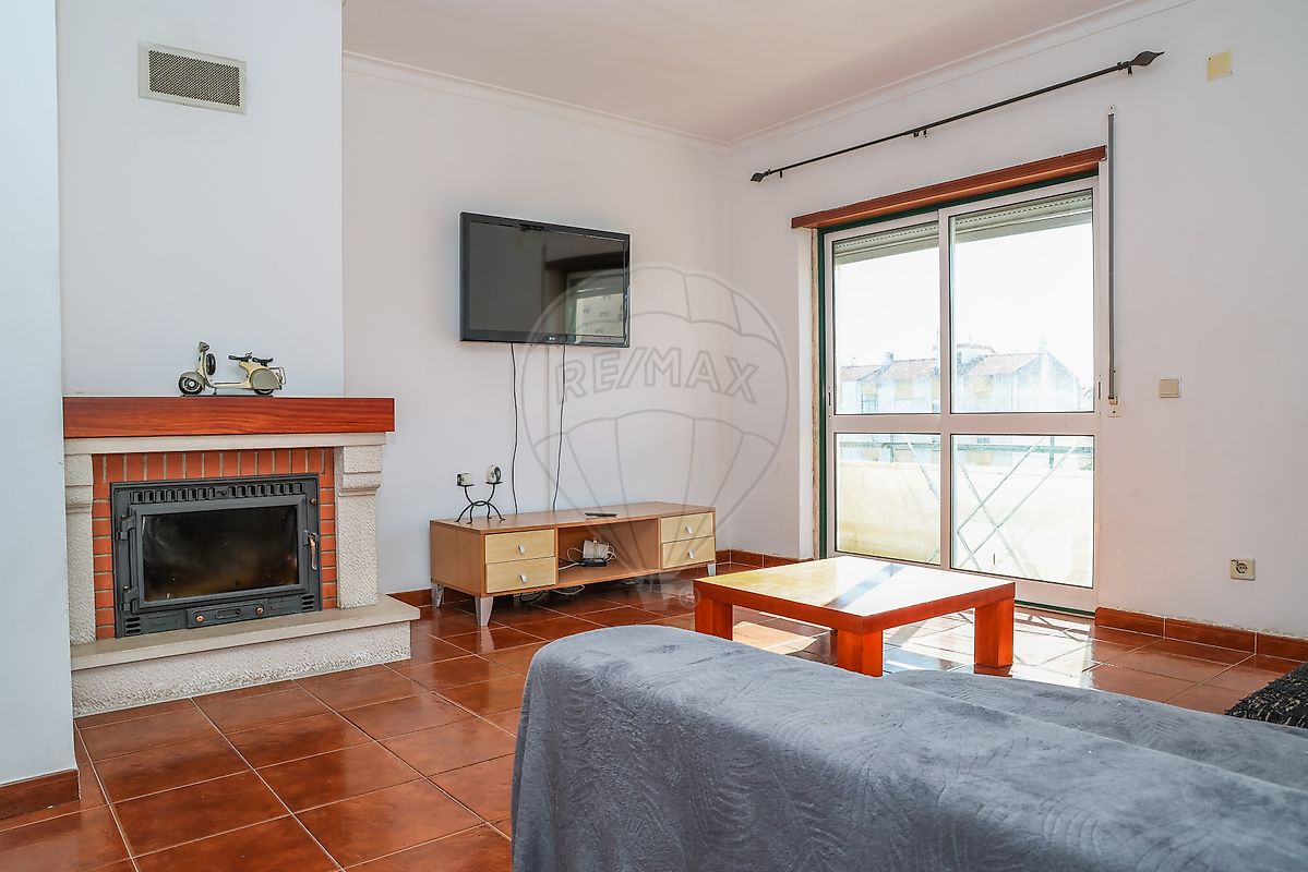 Apartamento T2 à venda em Carregado e Cadafais, Alenquer — foto 9
