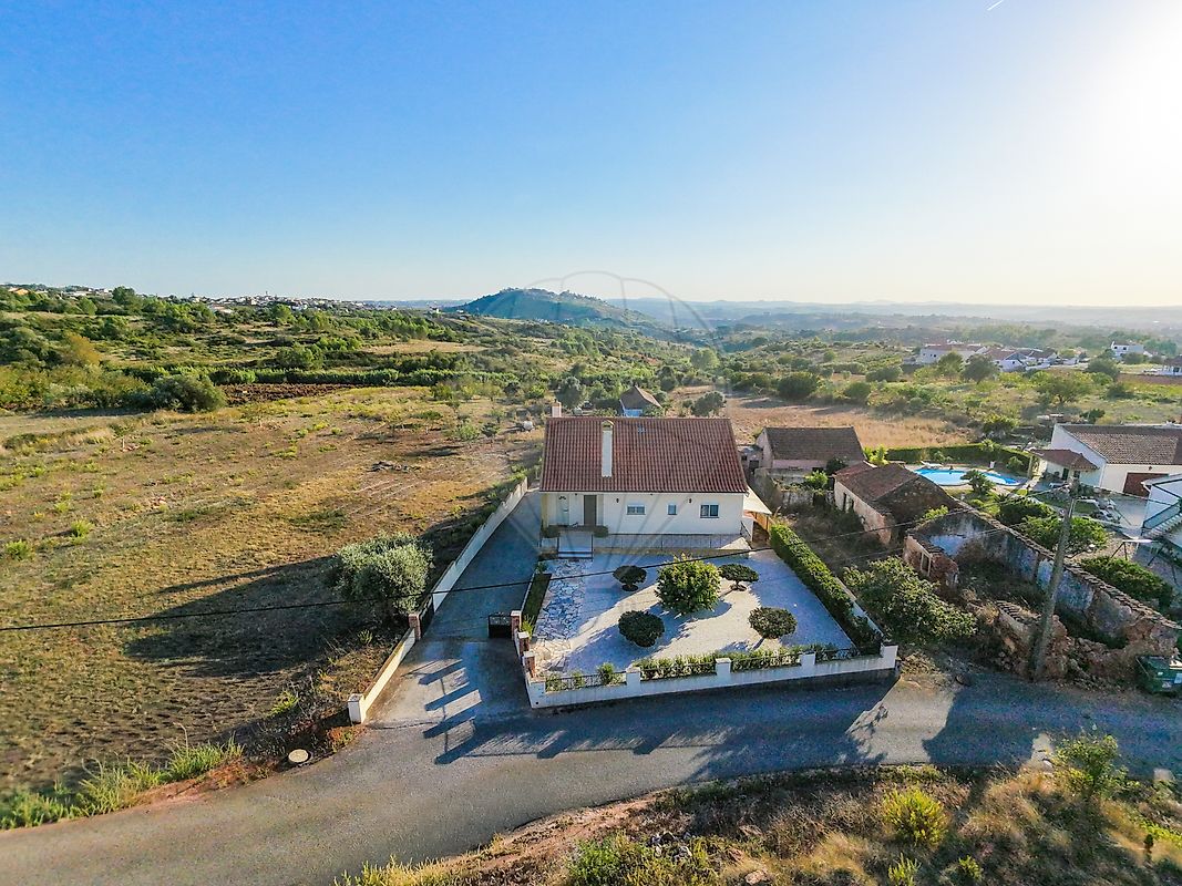 Apartamento T3 à venda em Alenquer