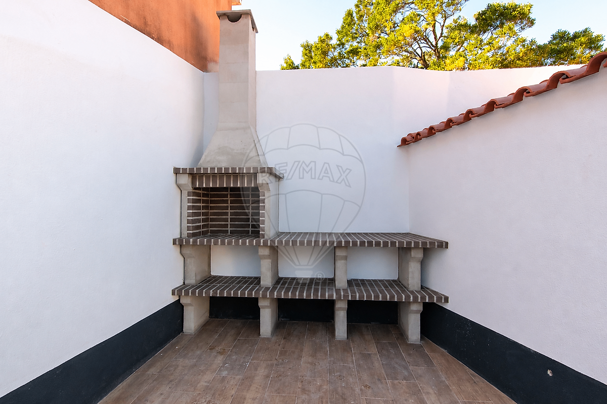 Moradia T2 à venda em Abrigada e Cabanas de Torres, Alenquer — foto 2
