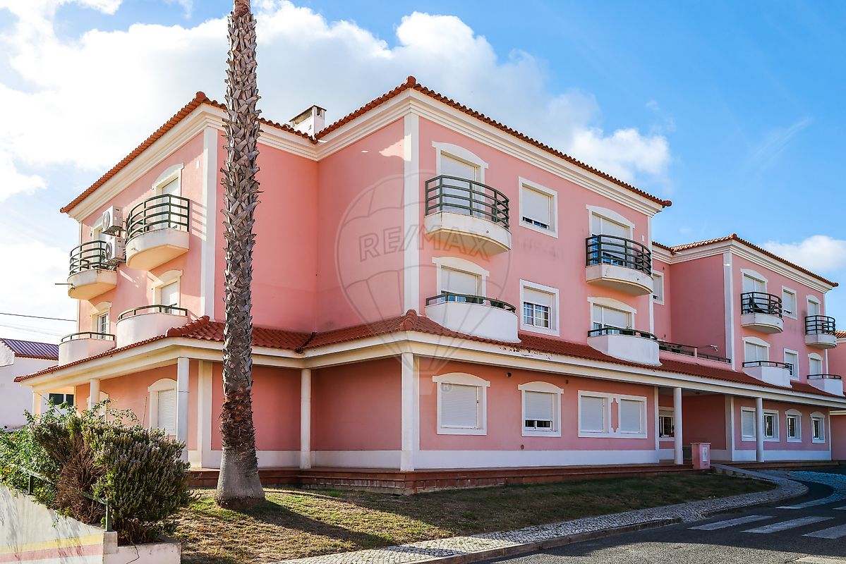 Apartamento T3 - Carregado e Cadafais, Alenquer, Lisboa