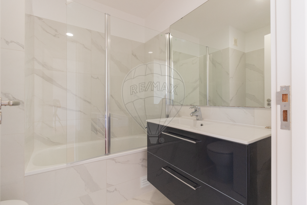 listing 122611136-222 picture-0