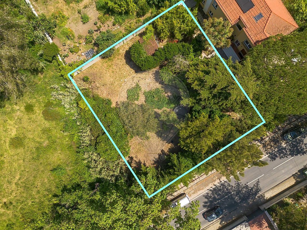 Land for sale in Sintra, Portugal — €330,000