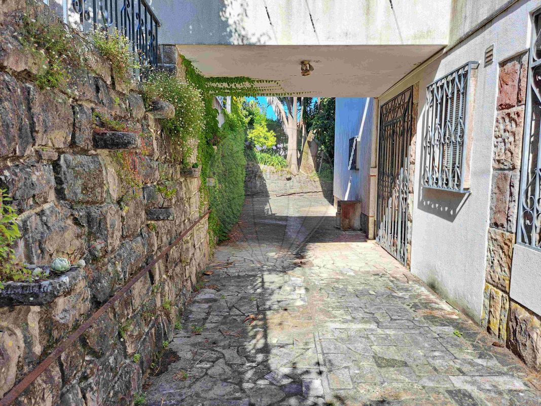 listing 122621103-3 picture-0