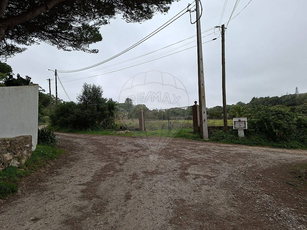 Terreno à venda em Sintra
