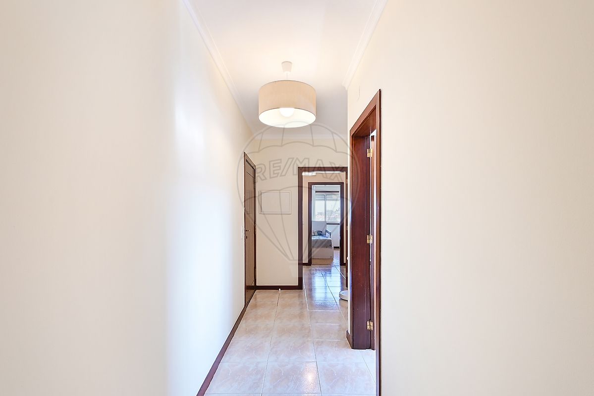 listing 122671045-258 picture-0