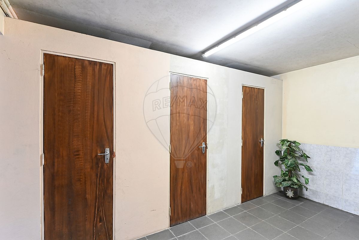 listing 122671045-258 picture-0