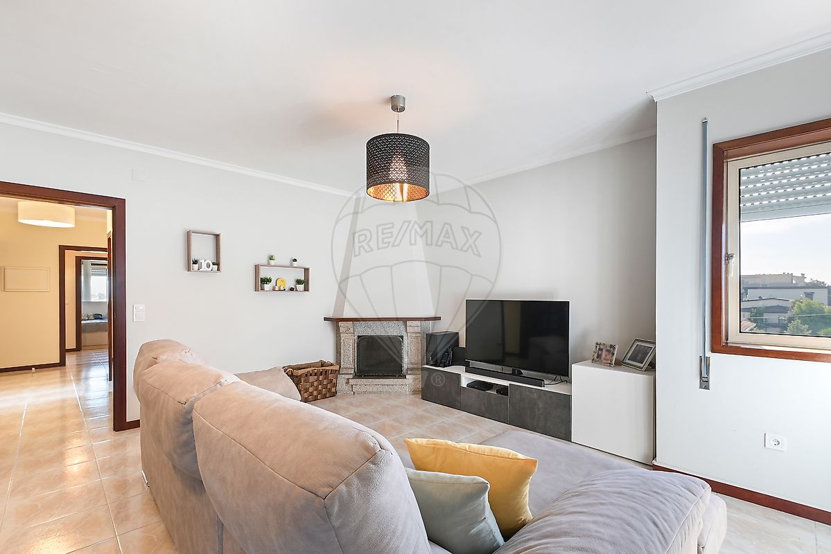 listing 122671045-258 picture-0