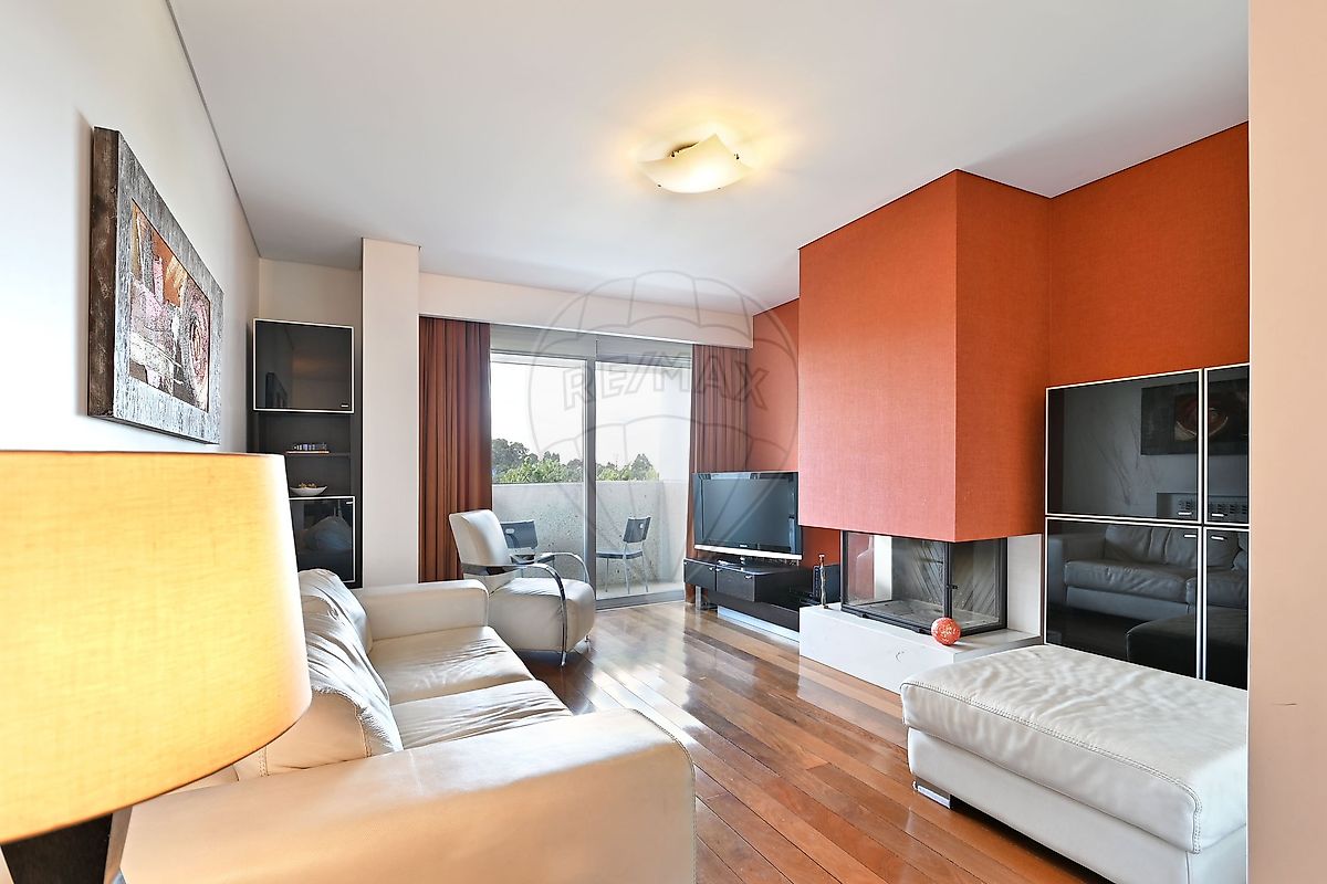 Apartamento T3 à venda em Porto