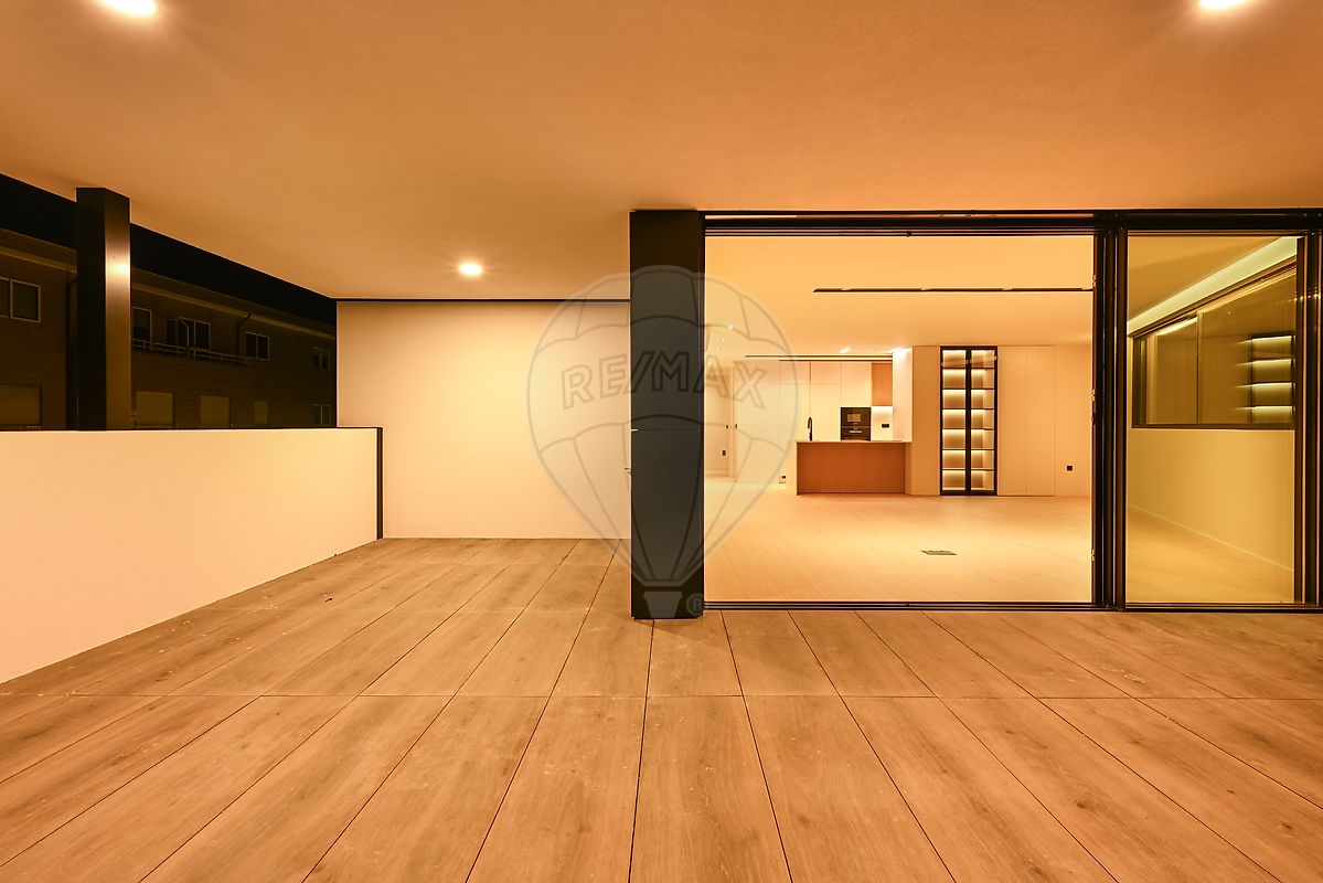 Apartamento T4 à venda em Gondomar