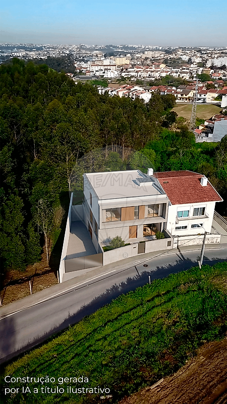 Terreno à venda em Gondomar