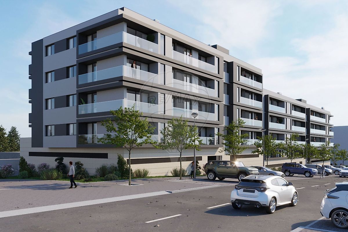 Apartamento T3 à venda em Maia