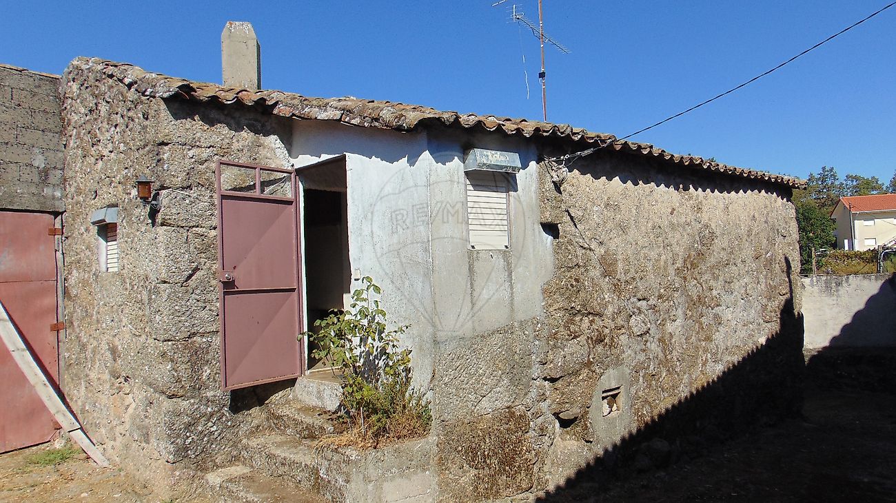 Moradia T3 à venda em Guarda
