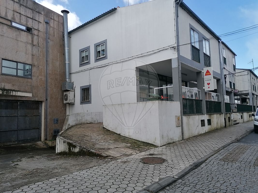 Garagem à venda em Guarda