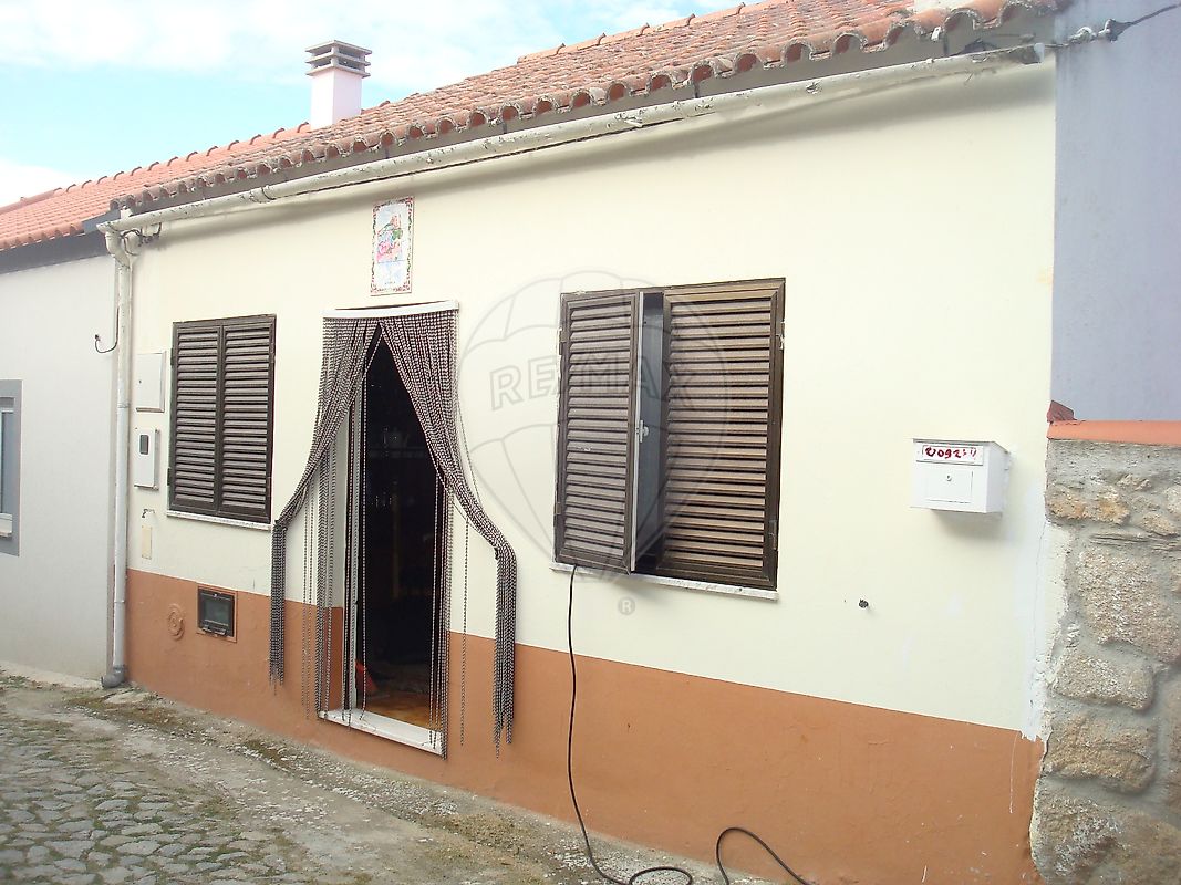 Moradia T2 para venda