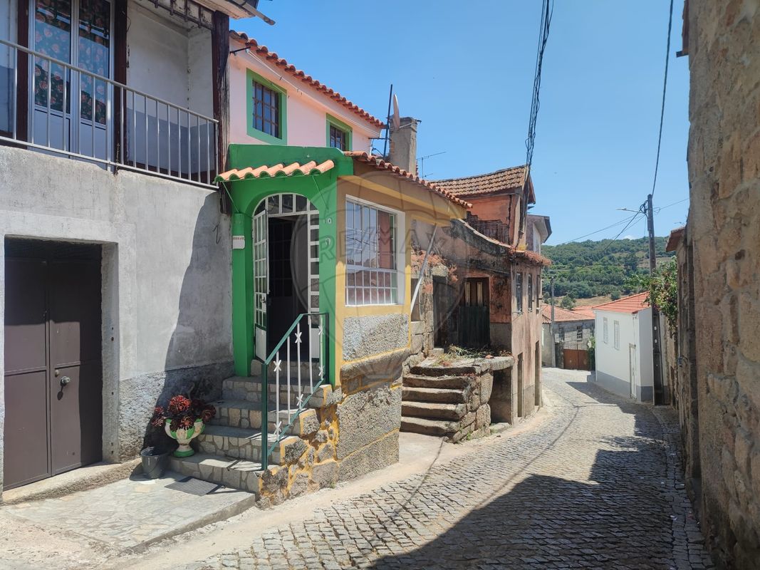 Moradia T2 para venda