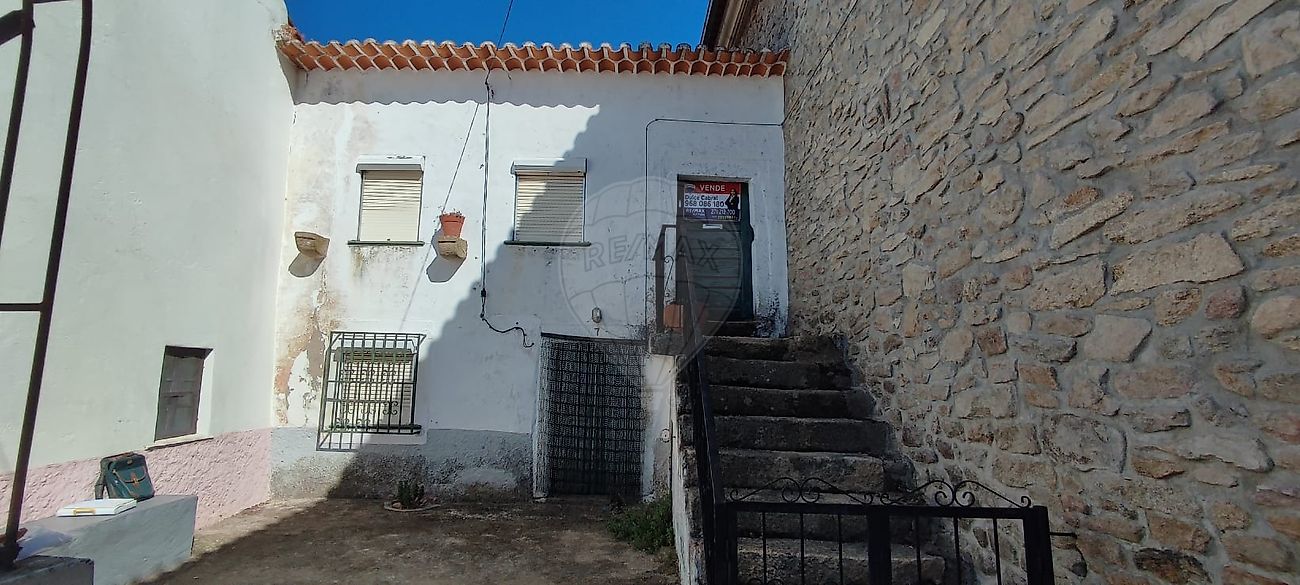 Moradia T2 para venda
