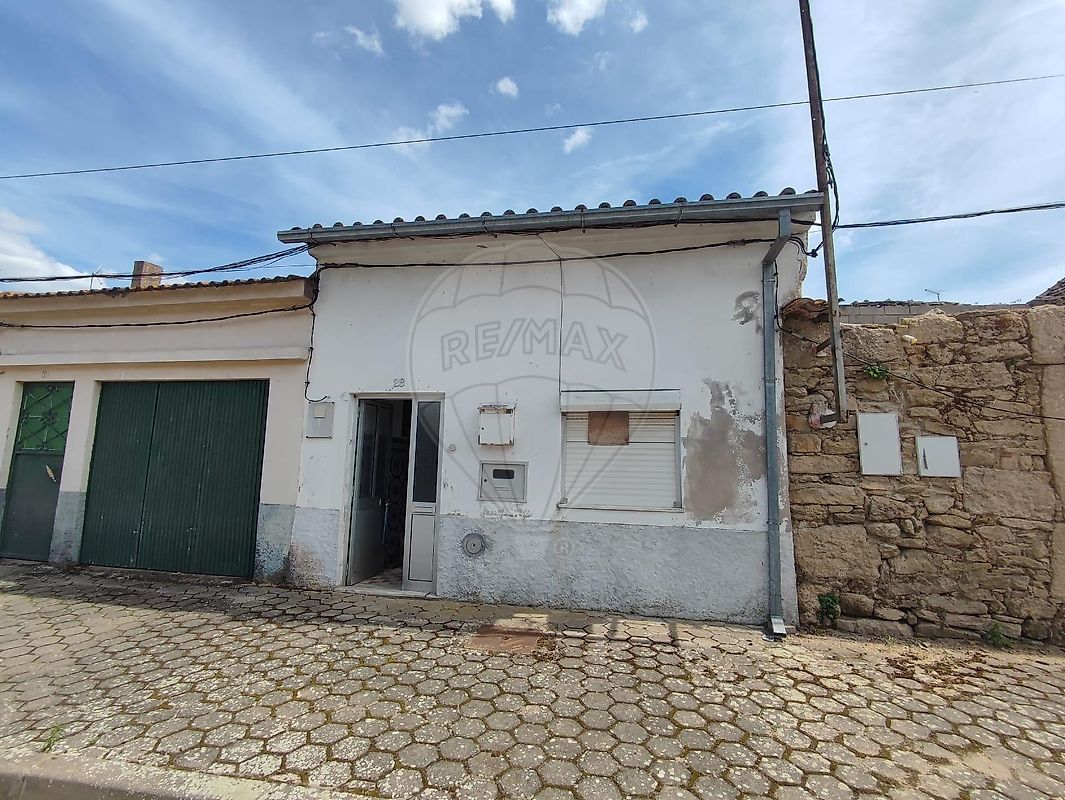 Moradia T2 para venda