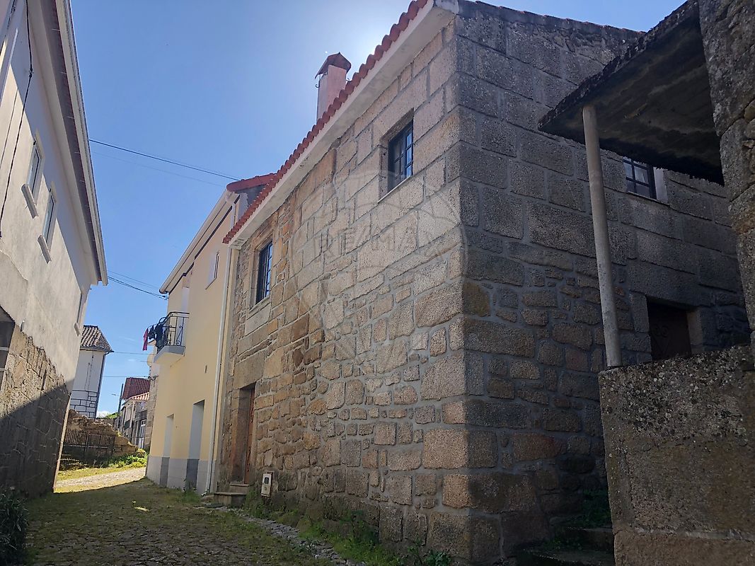 Moradia - Ranhados, Mêda, Guarda