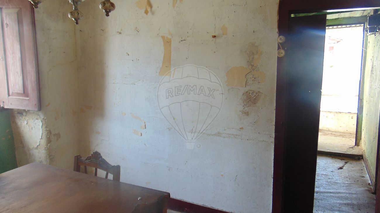 Moradia T1 à venda em Vale de Azares, Celorico da Beira — foto 17
