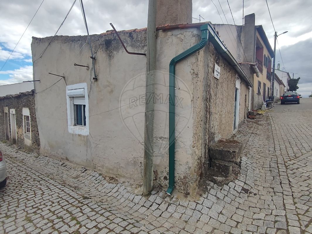 Moradia T2 à venda em Almofala e Escarigo, Figueira de Castelo Rodrigo — foto 9