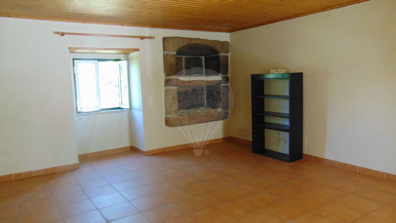Moradia T3 à venda em Mesquitela, Celorico da Beira — foto 15