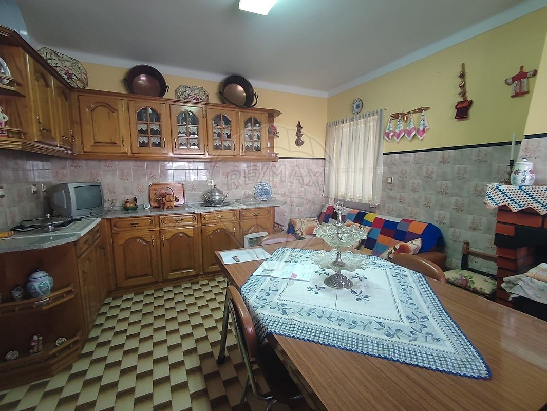 Moradia T3 à venda em Colmeal e Vilar Torpim, Figueira de Castelo Rodrigo — foto 12