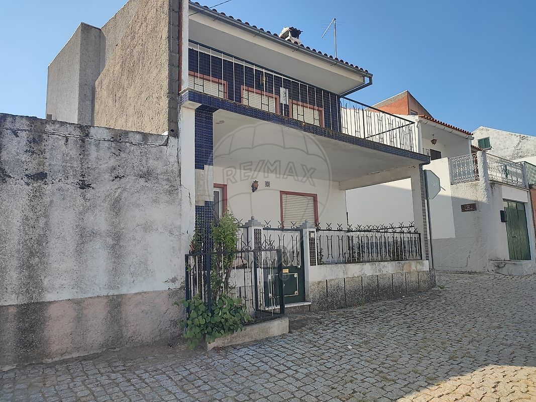 Moradia T3 à venda em Colmeal e Vilar Torpim, Figueira de Castelo Rodrigo — foto 10