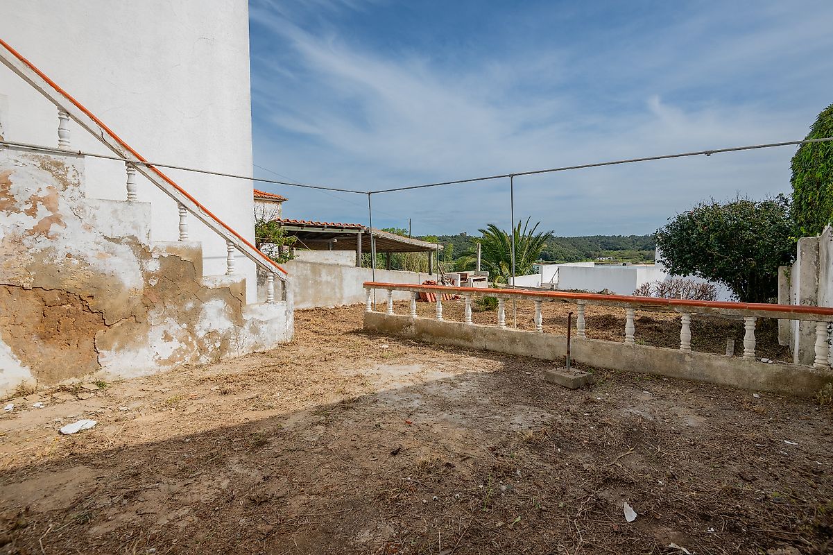 listing 122741062-100 picture-0