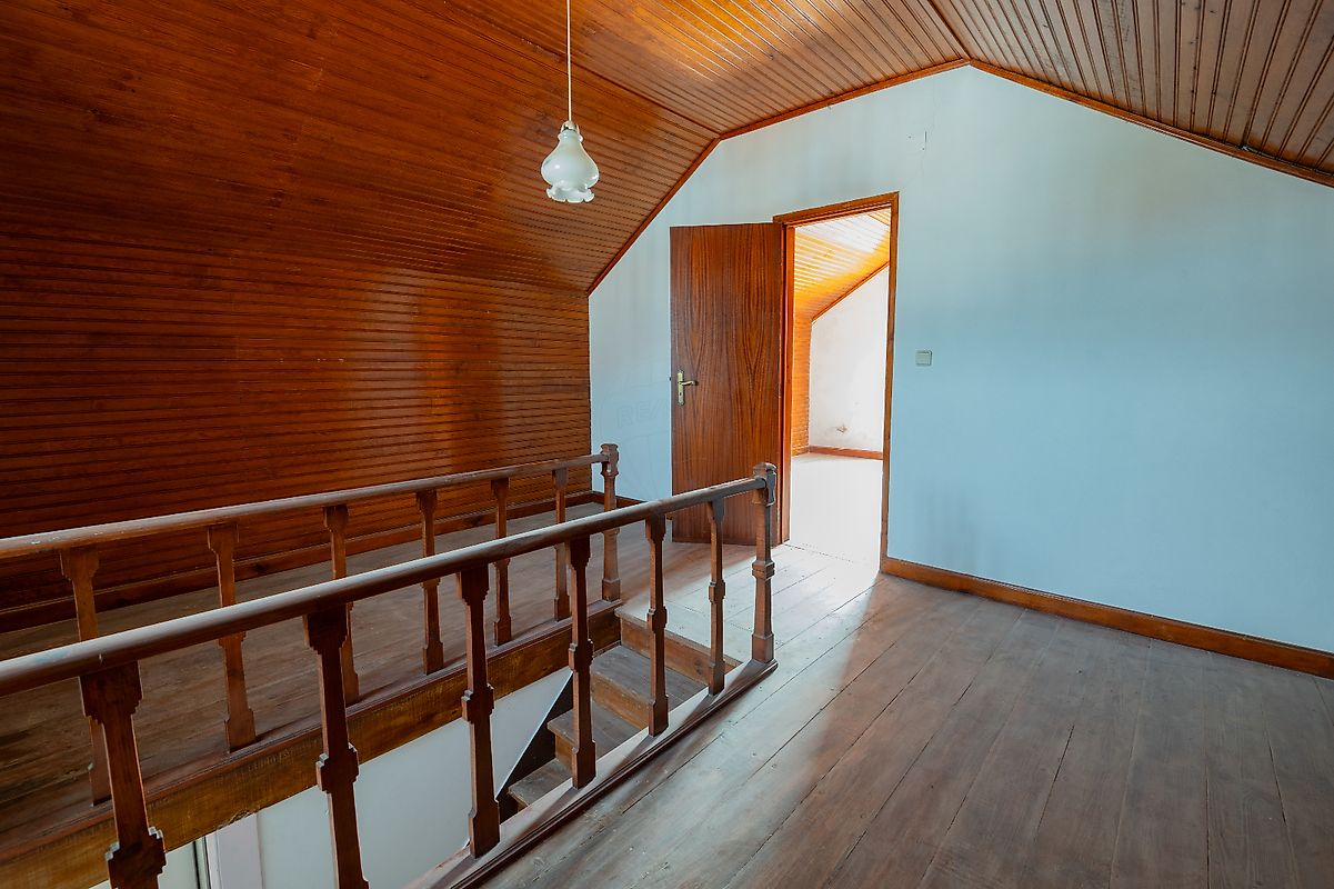 listing 122741062-100 picture-0