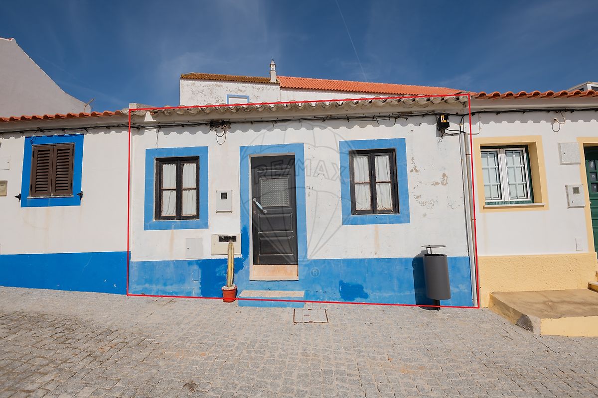 Moradia T2 à venda em Odemira