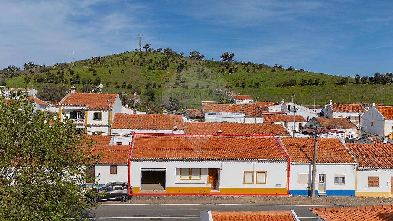 Moradia - São Salvador e Santa Maria, Odemira, Beja