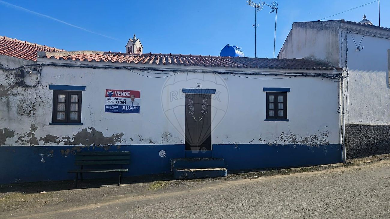 Moradia T2 à venda em Odemira