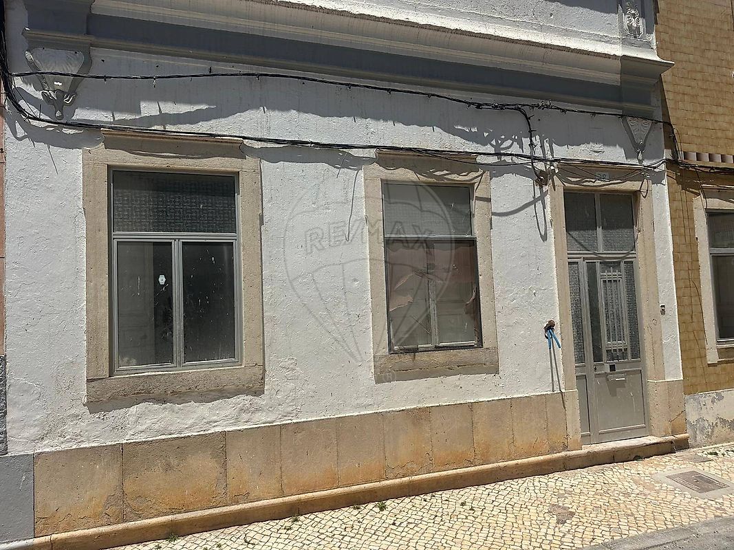 Moradia T2 à venda em Olhão