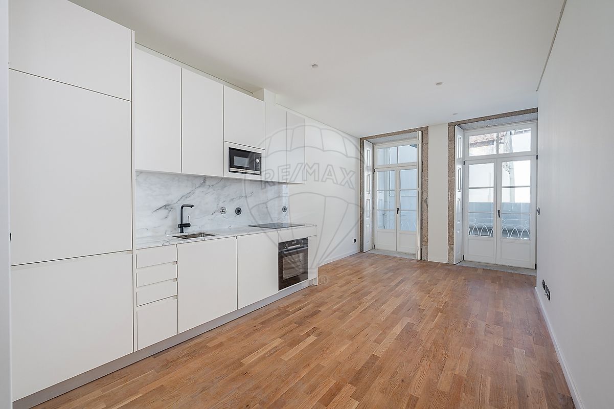 Apartamento T1 à venda em Porto