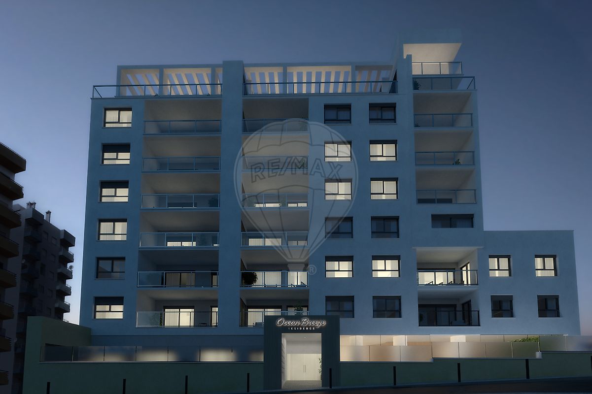 Apartamento T2 à venda em Praia da Rocha