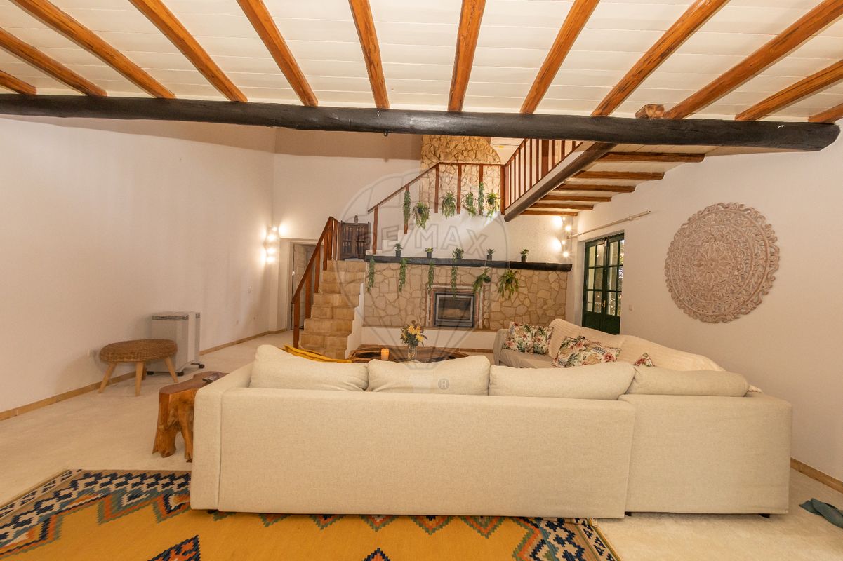 listing 122881006-1221 picture-0