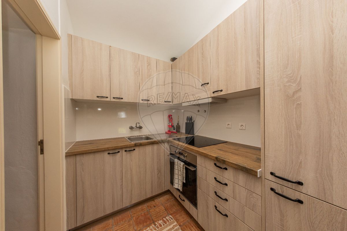 listing 122881006-1221 picture-0