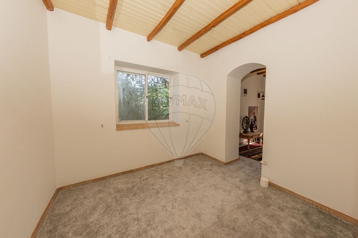 listing 122881006-1221 picture-0