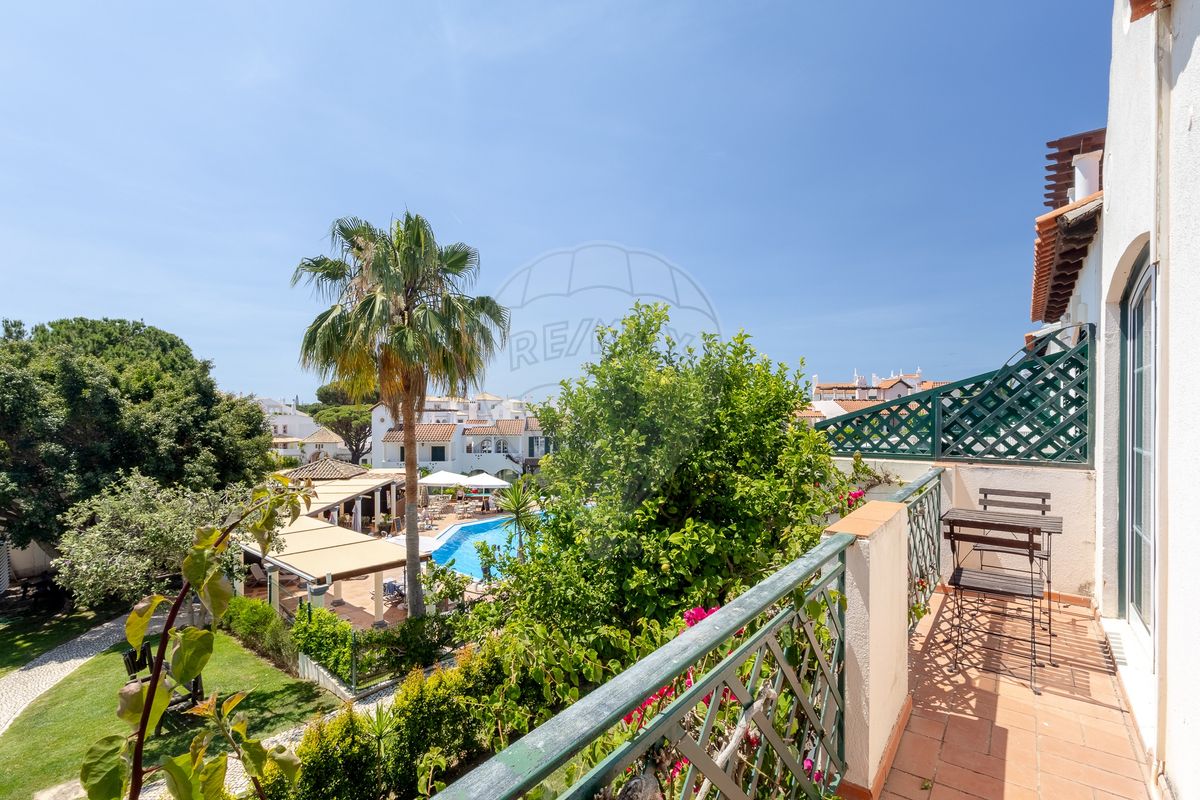listing 122881068-562 picture-0