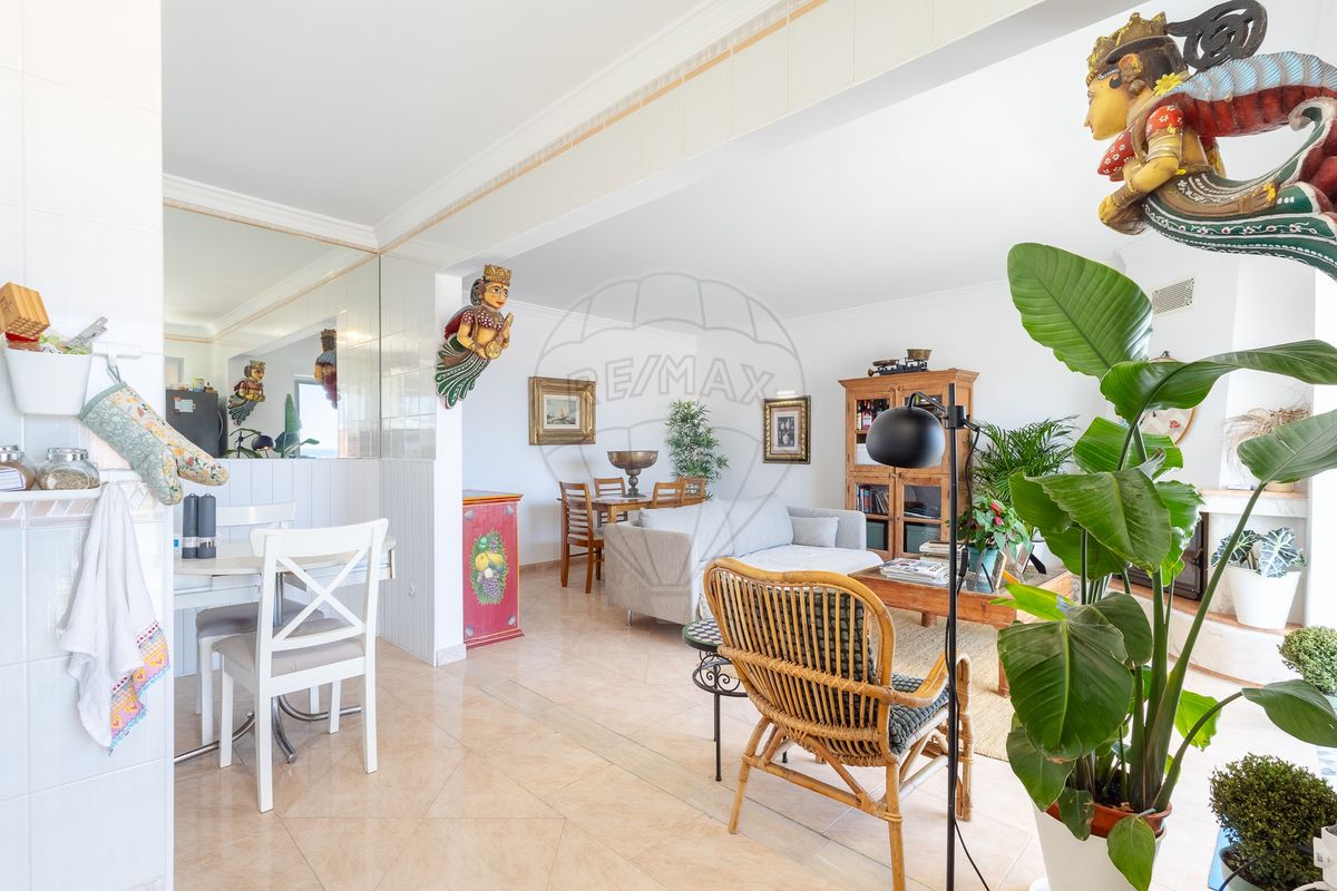listing 122881068-560 picture-0