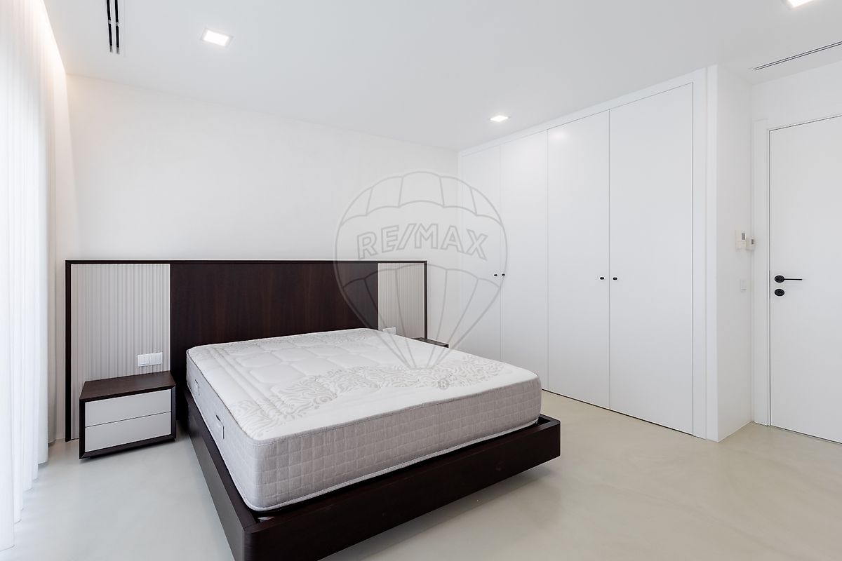 listing 122881202-209 picture-0