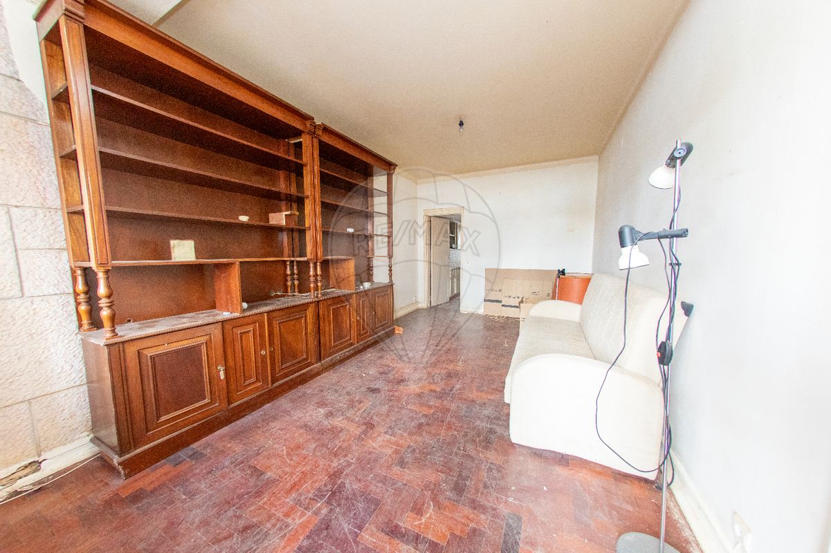 listing 122881057-978 picture-0