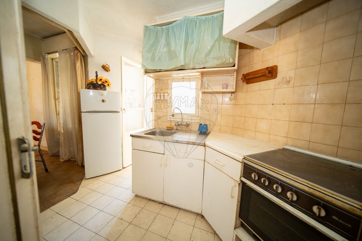 listing 122881275-13 picture-0