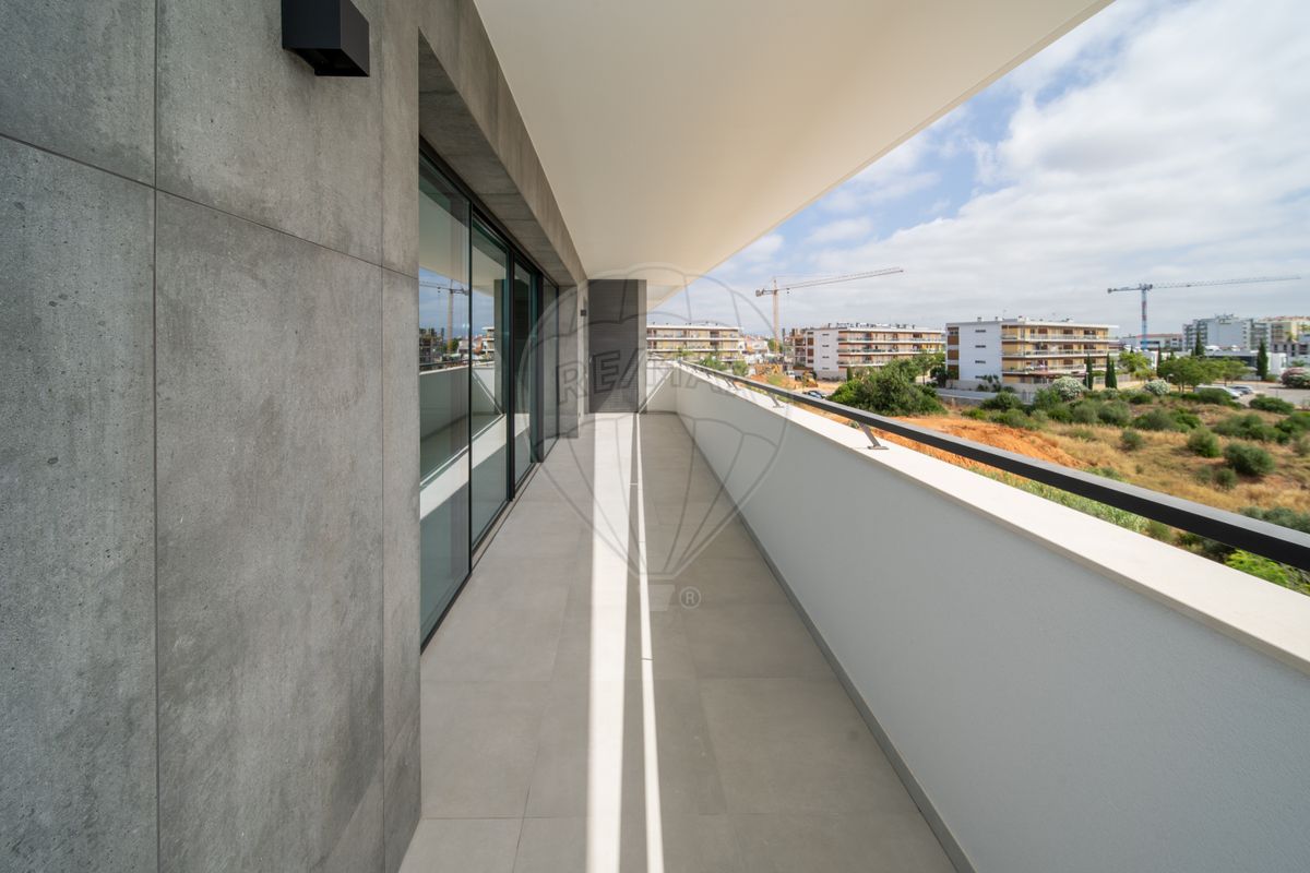 listing 122881178-231 picture-0