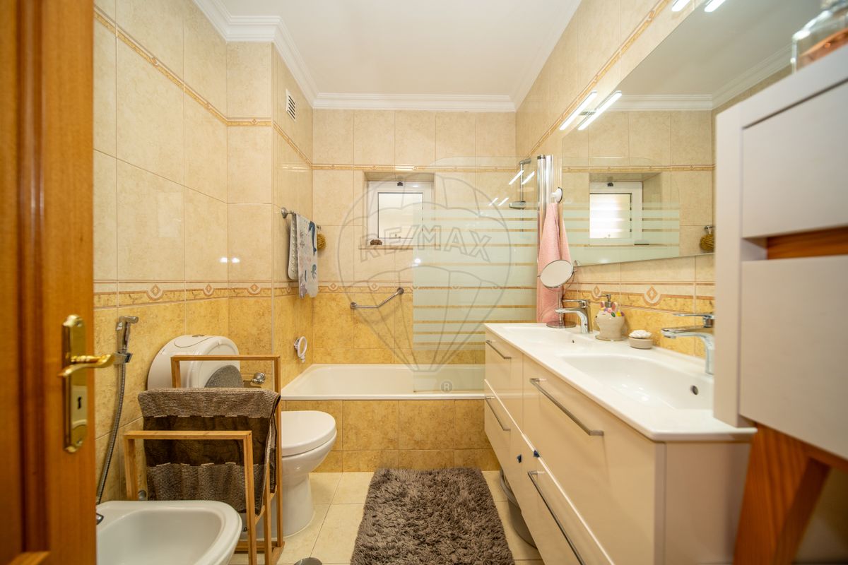 listing 122881178-238 picture-0