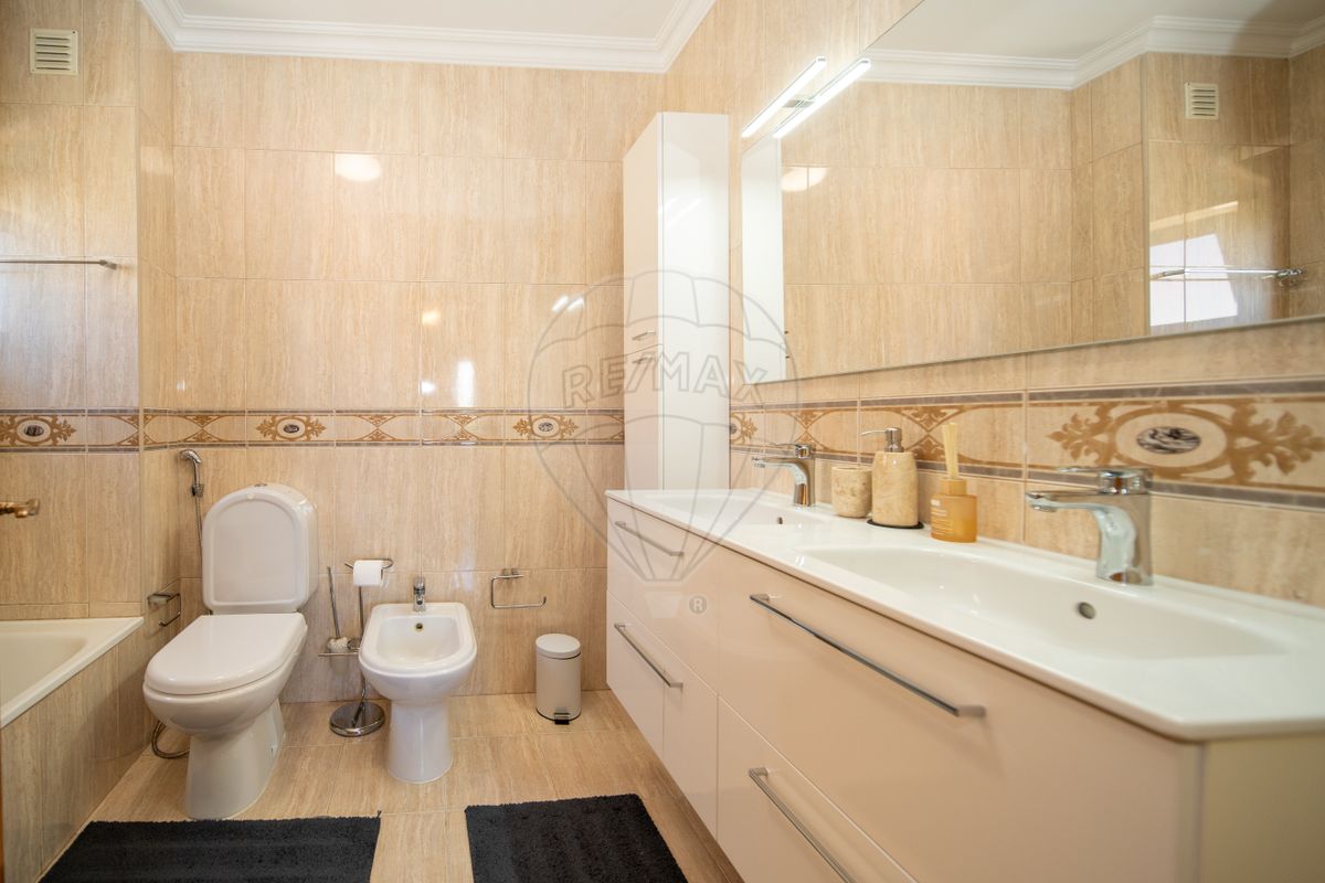 listing 122881178-238 picture-0
