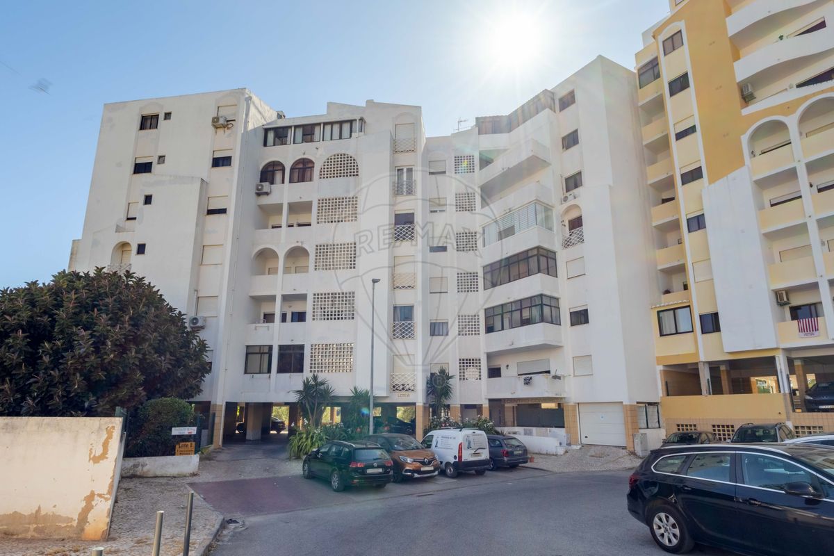 listing 122881156-100 picture-0