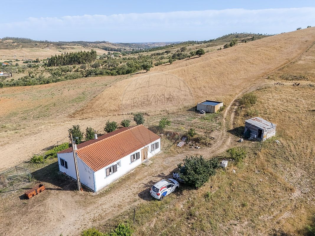 Moradia - Santa Clara-a-Velha, Odemira, Beja