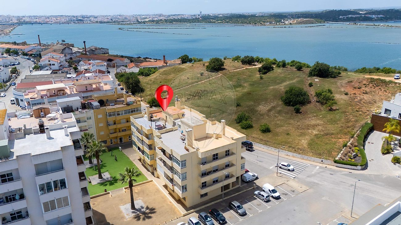 Apartamento T2 à venda em Lagoa (Algarve)