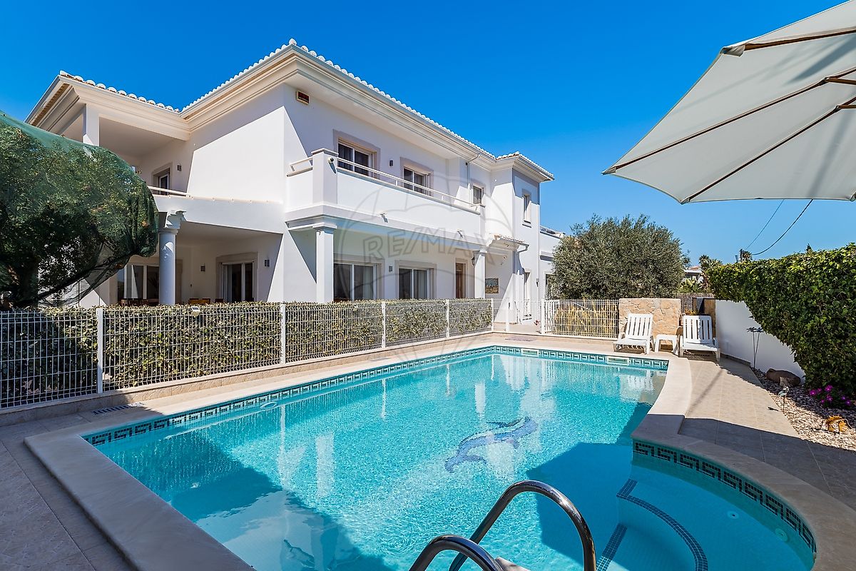 Apartamento T4 à venda em Portimão